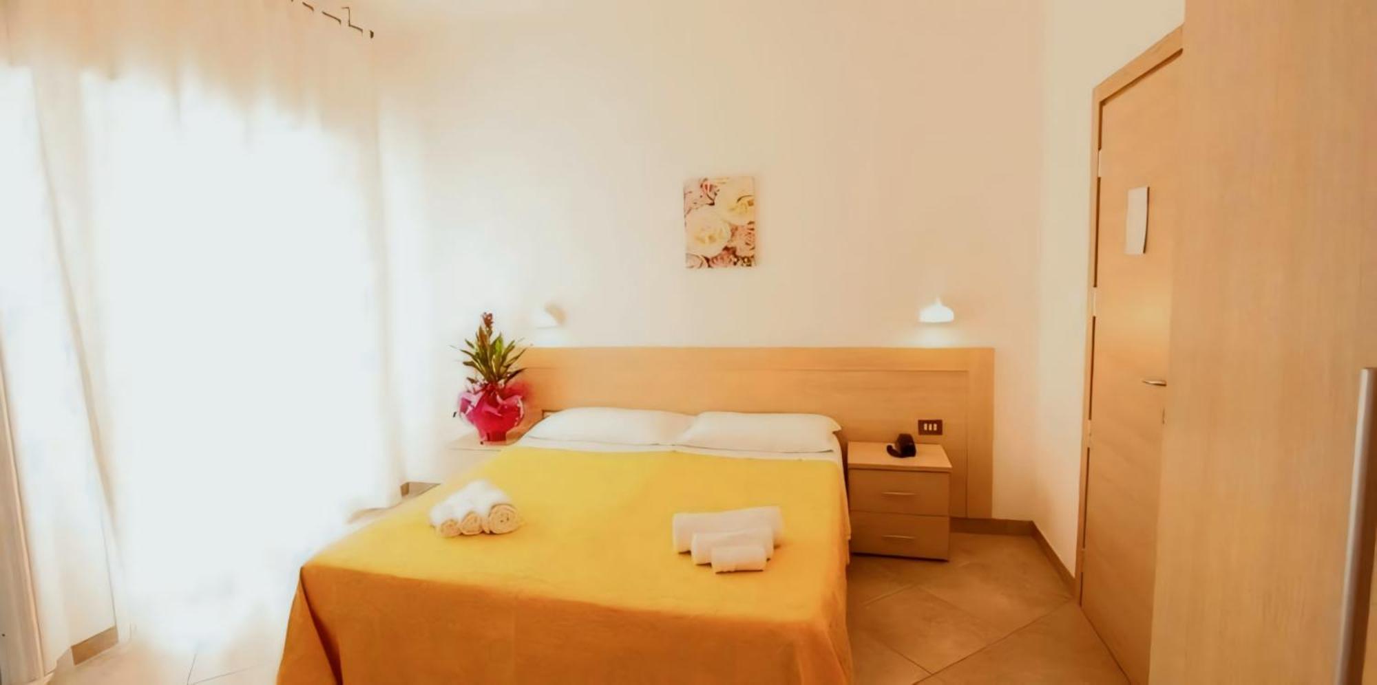 Hotel Baltic Misano Adriatico Ngoại thất bức ảnh