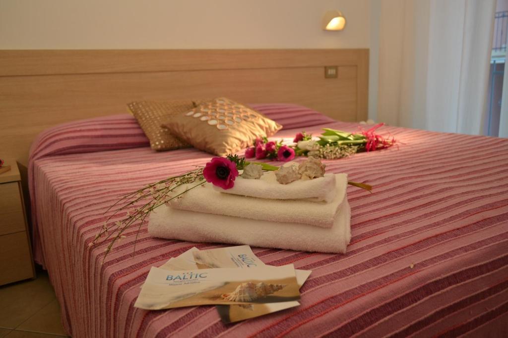 Hotel Baltic Misano Adriatico Ngoại thất bức ảnh